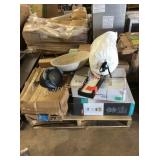 1 SKID STORE MERCHANDISE