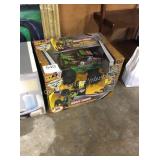 1 LOT REMOTE CONTROL MONSTER TRUCK