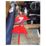 2 o cedar broom handles w/ dust pans