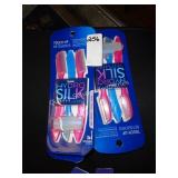 5 schick hydrosilk touch up razors (display)