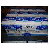 12/96ct white plastic spoons