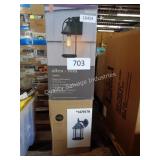 2 outdoor light fixtures