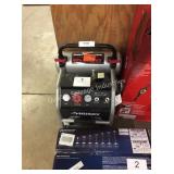 1 LOT HUSKY 125PSI AIR COMPRESSOR