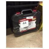 1 LOT HUSKY 37PC TOOL SET