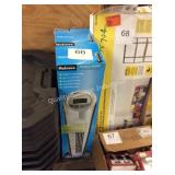 2 CTN HOLMES TOWER FANS