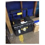 1 LOT DEWALT TOOLBOX