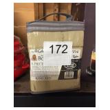 1 LOT KING BAMBOO SHEET SET