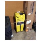 1 CTN MAILBOX W/ POST KIT