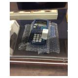 1 LOT TEXAS INSTRUMENT CALCULATORS (DISPLAY)