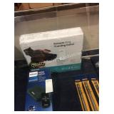 1 LOT REMOTE DOG TRAINING COLLAR (DISPLAY)