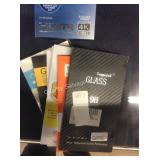 1 LOT PHONE SCREEN PROTECTORS (DISPLAY)