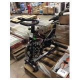 1 LOT EXERCISE BIKE