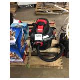 1 LOT SHOP VAC