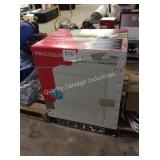 1 LOT FRIGIDAIRE CHEST FREEZER