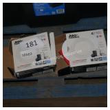 2 recessed lights