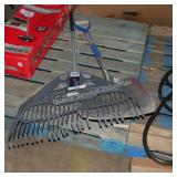 2 garden tools