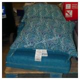 2 outdoor chair cushion sets