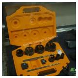 11pc spyder hole saw kit -1 bit broken (display)