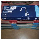 pull down kitchen faucet