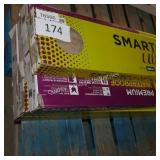 7 boxes smartcore woodfork oak flooring