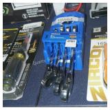 kobalt 4pc flex wrench set - 1 broken (display)