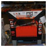 2 clamping saw horses
