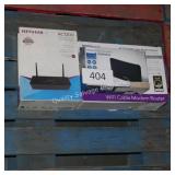 NOT TESTED 2 routers & antenna