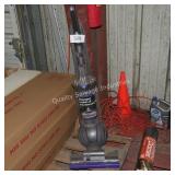 dyson ball animal 2 corded vac - tested/works