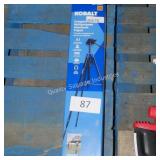kobalt tripod