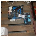 2 electric shavers