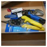 3 kobalt snips (display)