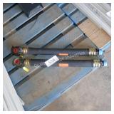 2 train air brake hoses