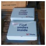 2 canvas frames