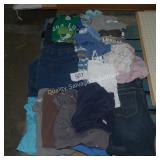 1/2 skid of asst clothing asst sizes