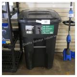 48g toter trash can