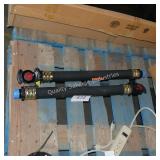 2 train air brake hoses