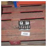 2-eaton 30amp breakers