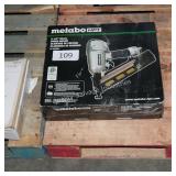 metabo 2 1/2ï¿½ finish nailer