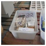 tote of asst car parts