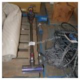 dyson cordless vac -tested no charger