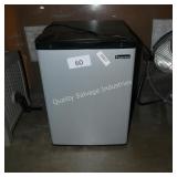 magic chef mini fridge