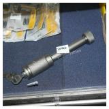 locking pin  w/ keys (display)