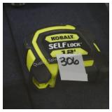 kobalt 12ï¿½ self lock tape measure (display)