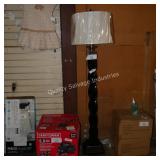 floor lamp