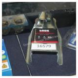 brok 3ï¿½ channel straight coupler (display)
