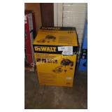 dewalt shop vac