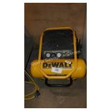 dewalt air compressor