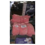 4 seat cushions