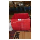 5 totes w/lids