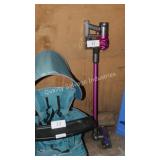 dyson stick vac (no charger)